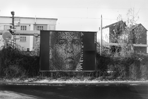 Mannheim, Rheintalbahnstraße Plakatinstallation Stadt Mannheim 2005